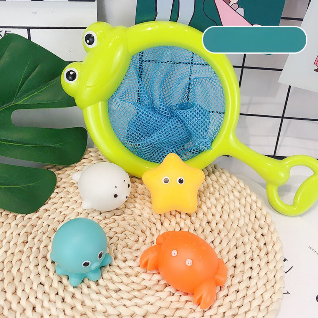 Colorful Bath Toy with Scoop Net