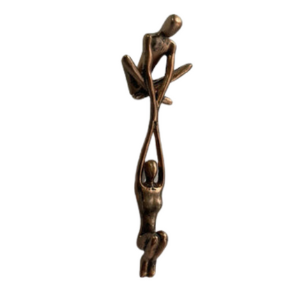Romantic Couple Strength Statue Decor