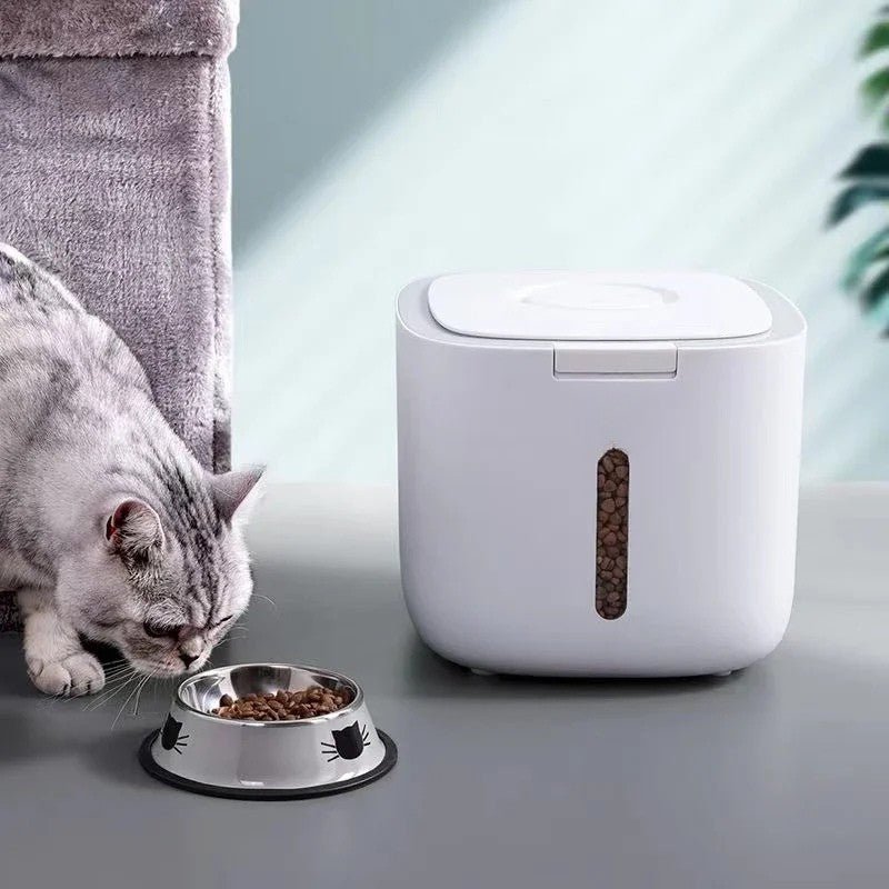 Pet Food Airtight Storage Bin with Scoop