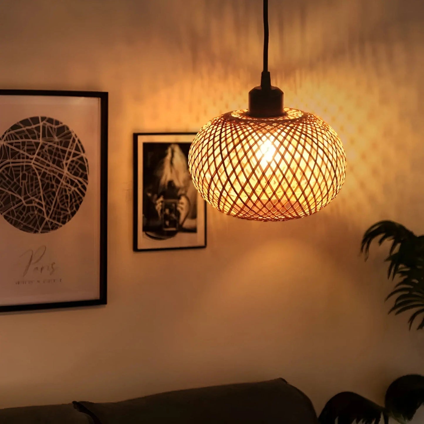 Stylish Woven Pendant Lamp