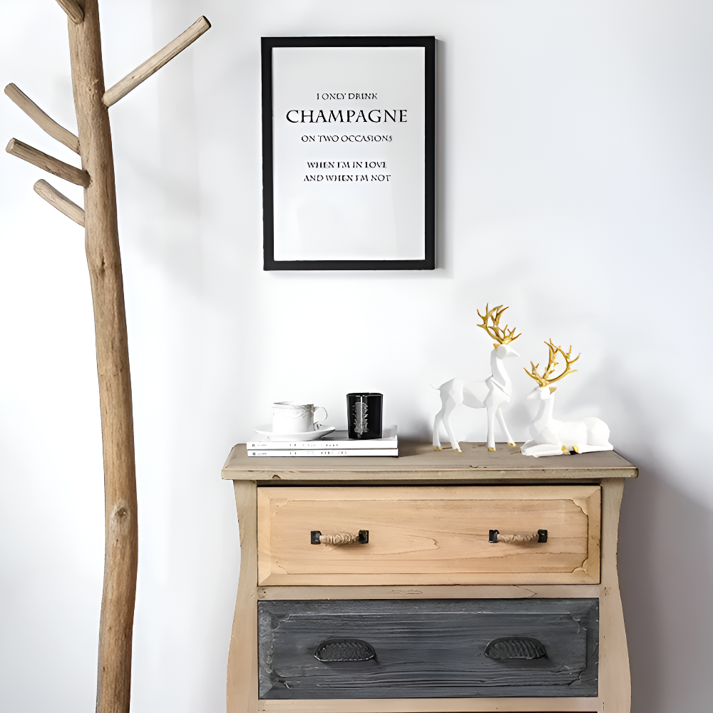 Stylish Reindeer Figurine Set – 2pc Home Decor