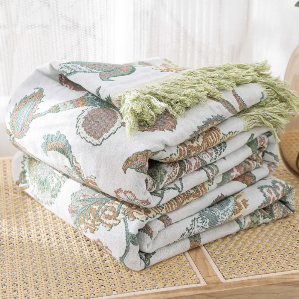 Soft Floral Pattern Throw Blanket