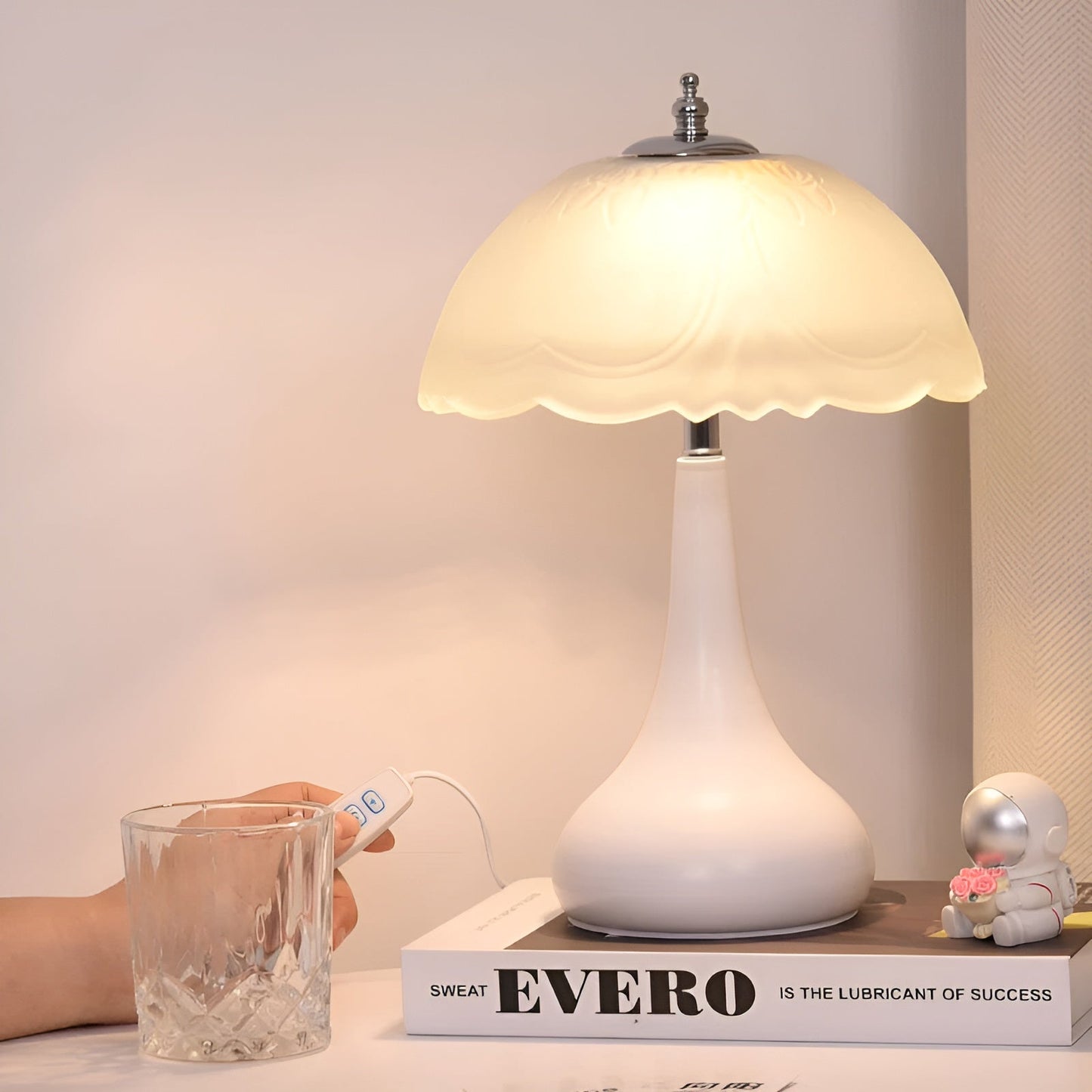 Classic Mushroom Table Lamp with Dimmable LED Light