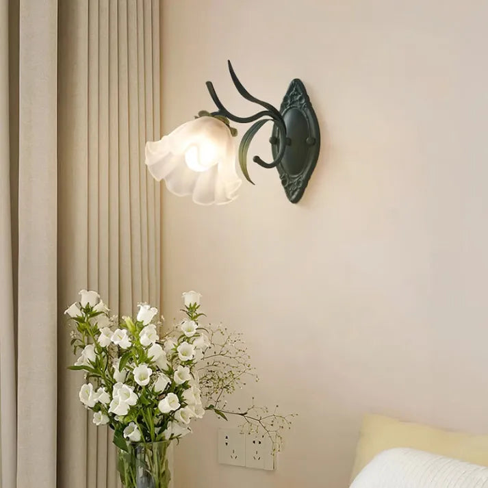 Beautiful Floral Wall Lamp