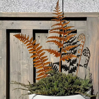 Rustic Metal Leaf Garden Decor Stake - Befez