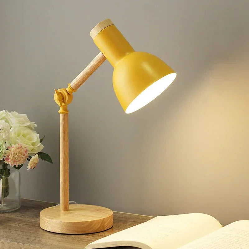 Simple Nordic Table Lamp