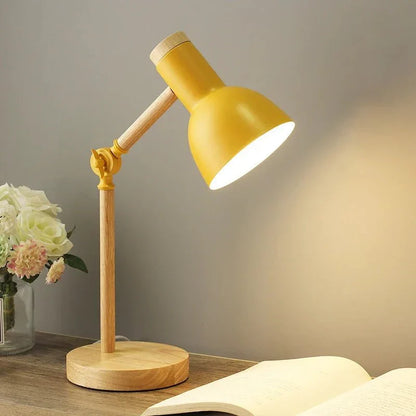 Simple Nordic Table Lamp