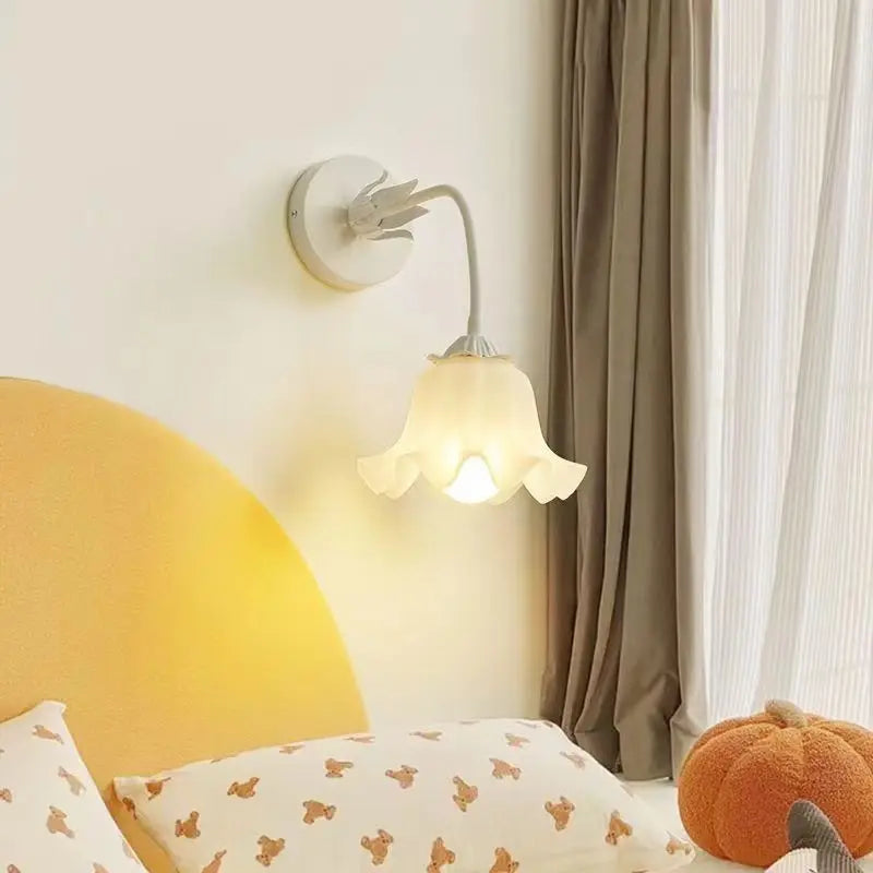 Beautiful Floral Bedroom Wall Lamp