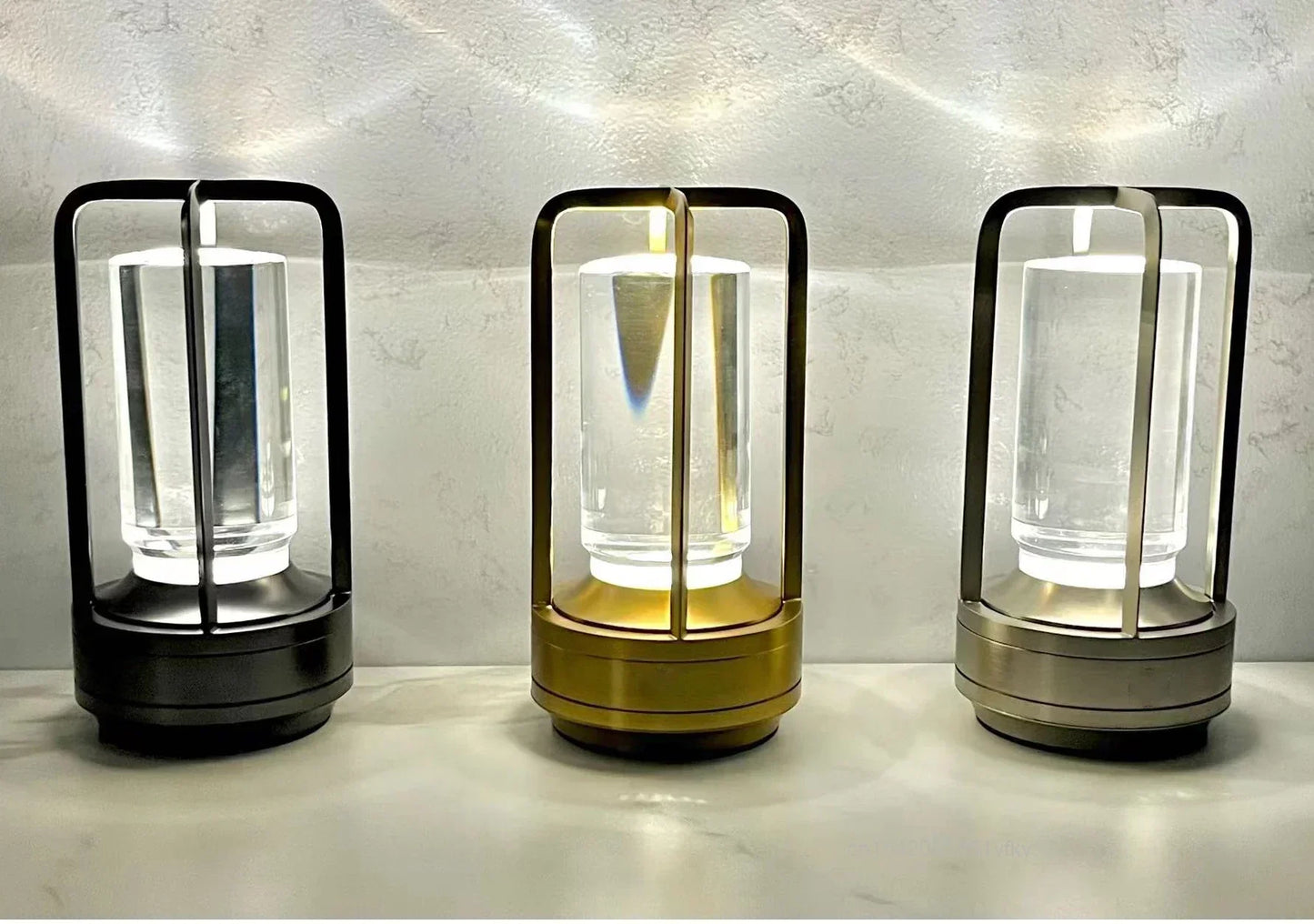 Bright Portable Wireless Table Light