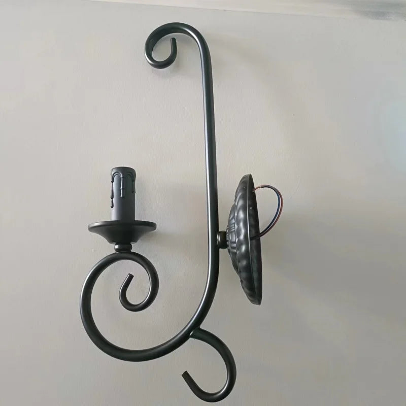 Retro Chic Wall Lamp
