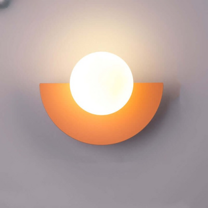 Befez | Modern Half Moon Metal Wall Light