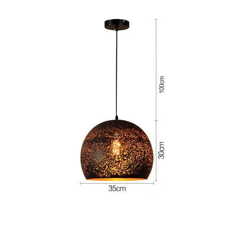 Rustic Metal Pendant Light in Classic Industrial Design