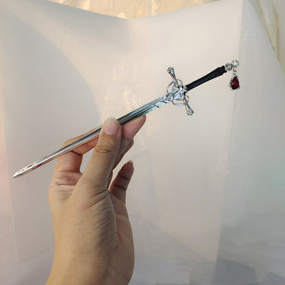 Regal Medieval Hair Sword Clip - Befez