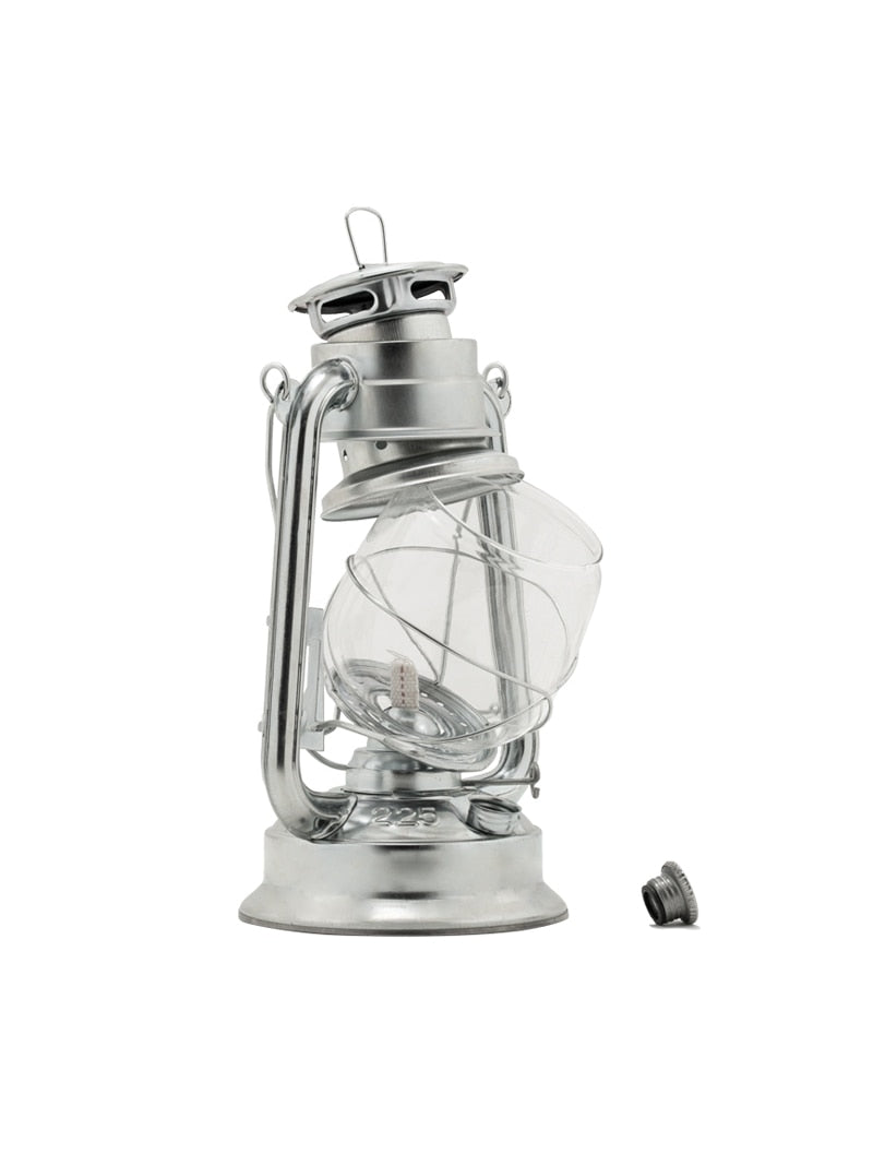 Retro Style Portable Oil Lantern Light