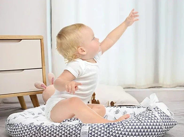 Portable Folding Baby Bed and Bassinet