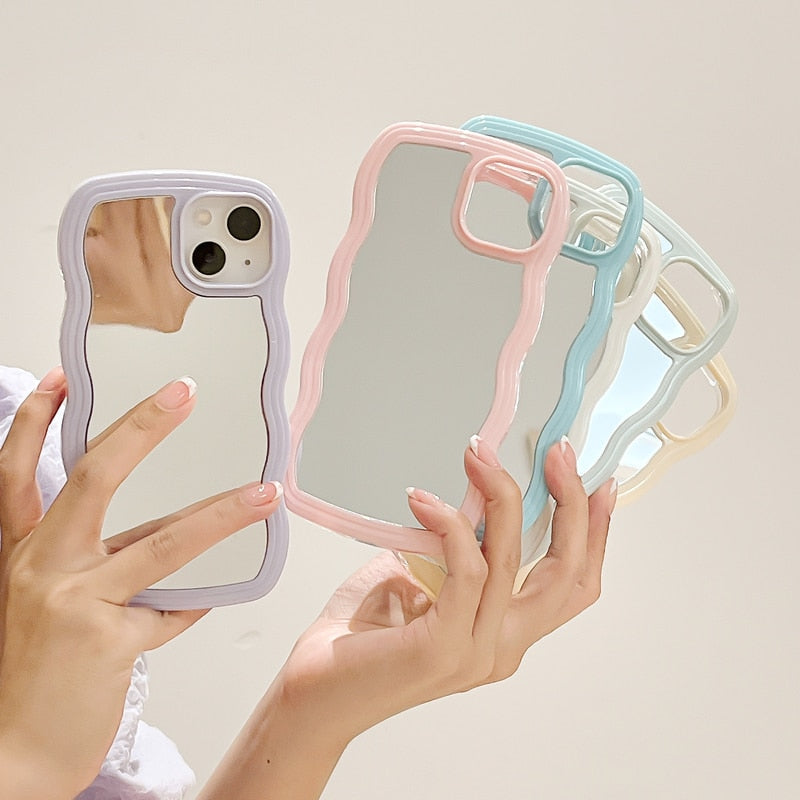 Befez | Curvy Cosmetic Phone Cover