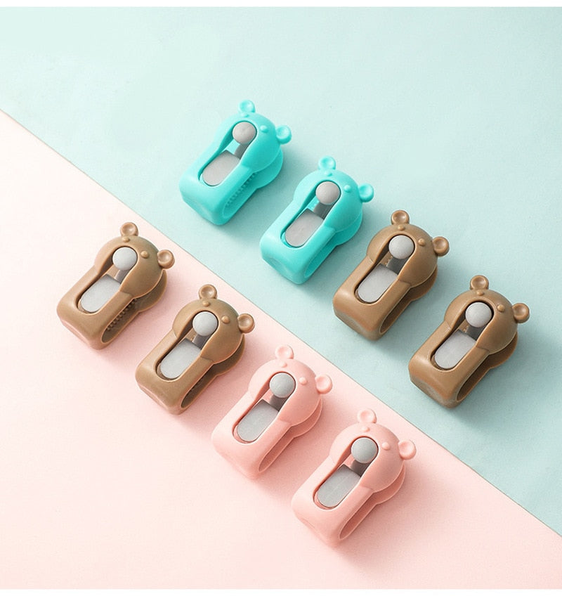 GripMaster | 4 Pack Teddy Bed Gripper Clips