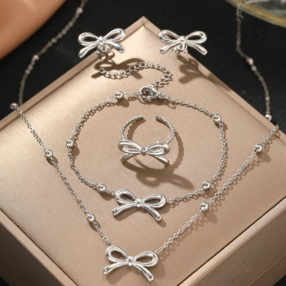 Delicate Bow Crystal Jewelry Set