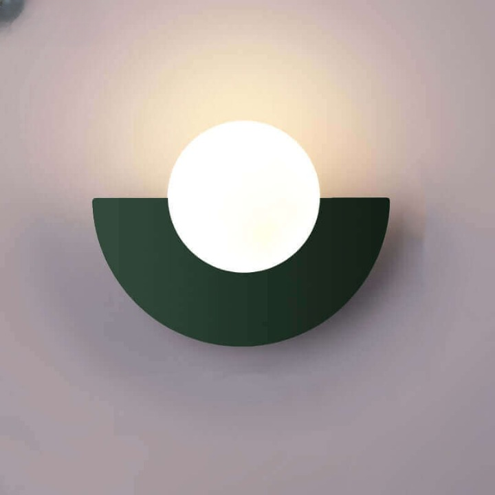 Befez | Modern Half Moon Metal Wall Light