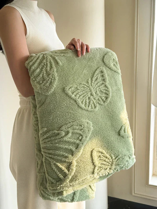 Cozy Plush Blanket with 3D Butterfly Pattern