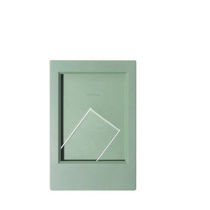 Compact Instant Picture Frame
