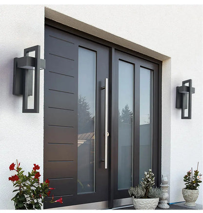 Outdoor LED Wall Lamp, Waterproof, Black Metal 10W