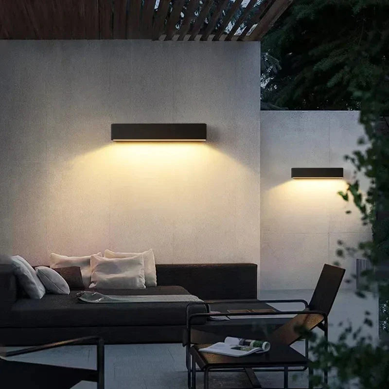 Outdoor Solar Wall Lamp, 16 LEDs, Bright and Waterproof