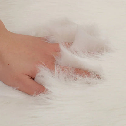 Plush Fake Fur Throw 100x50cm Natural Soft Blanket