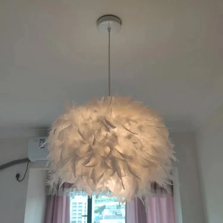 Modern Amanda Table Lamp