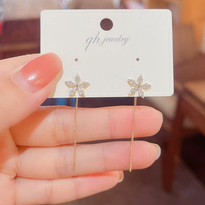 Beautiful Floral Drop Chain Earrings