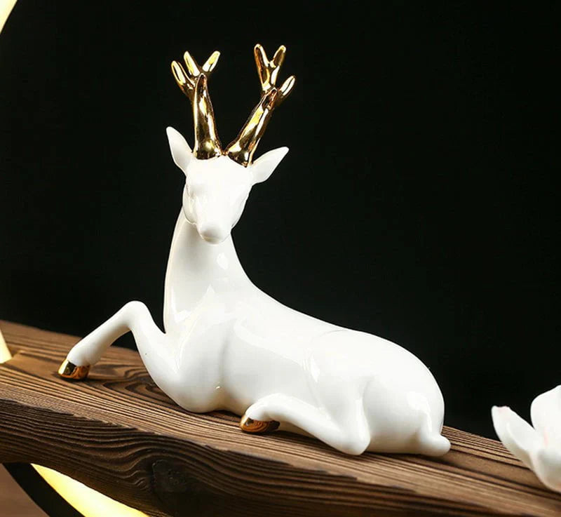 Peaceful Deer Table Lamp