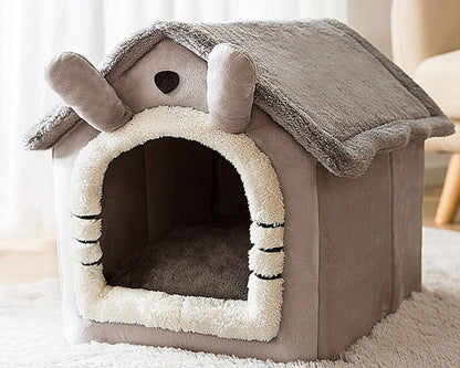 Cozy Pet Hut for Small Animals