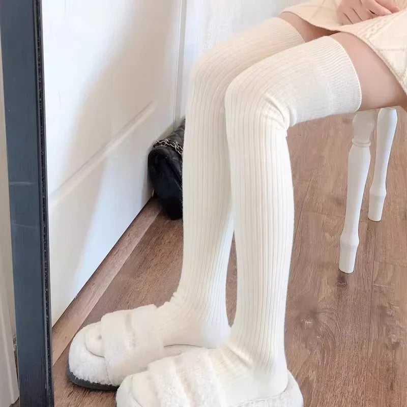 Cozy Women's Knee High Wool Socks Warm Solid Colors