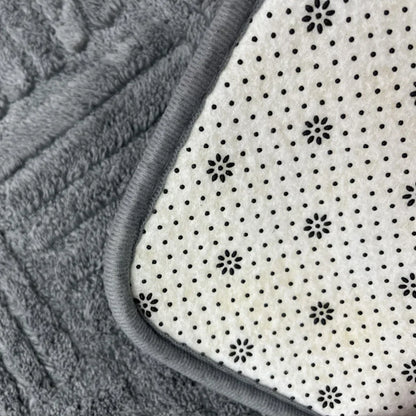 Plush Striped Anti-Slip Bathroom Mat with Soft Absorbency - Befez