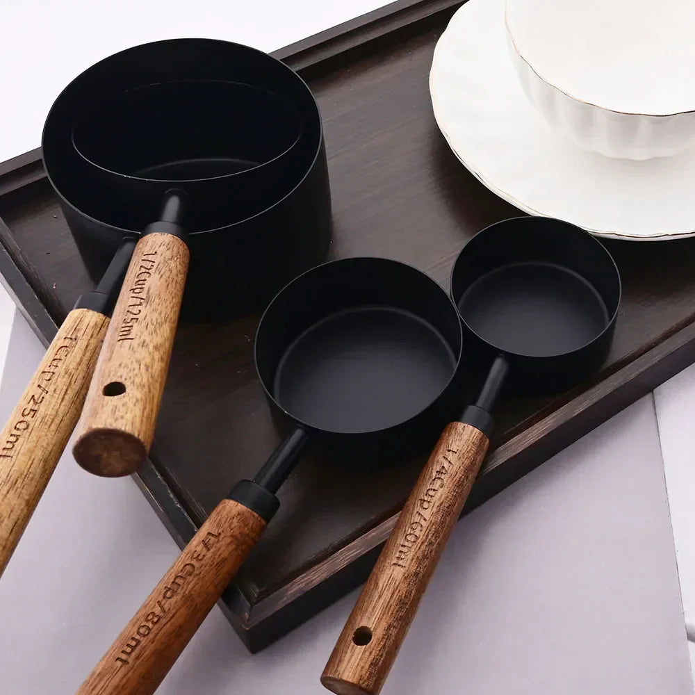 Accurate Kitchen Measuring Cups & Spoon Set