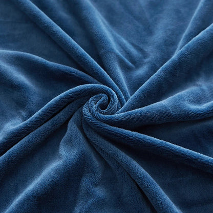 Cozy Fitted Velvet Sheet for Cold Weather Mattress