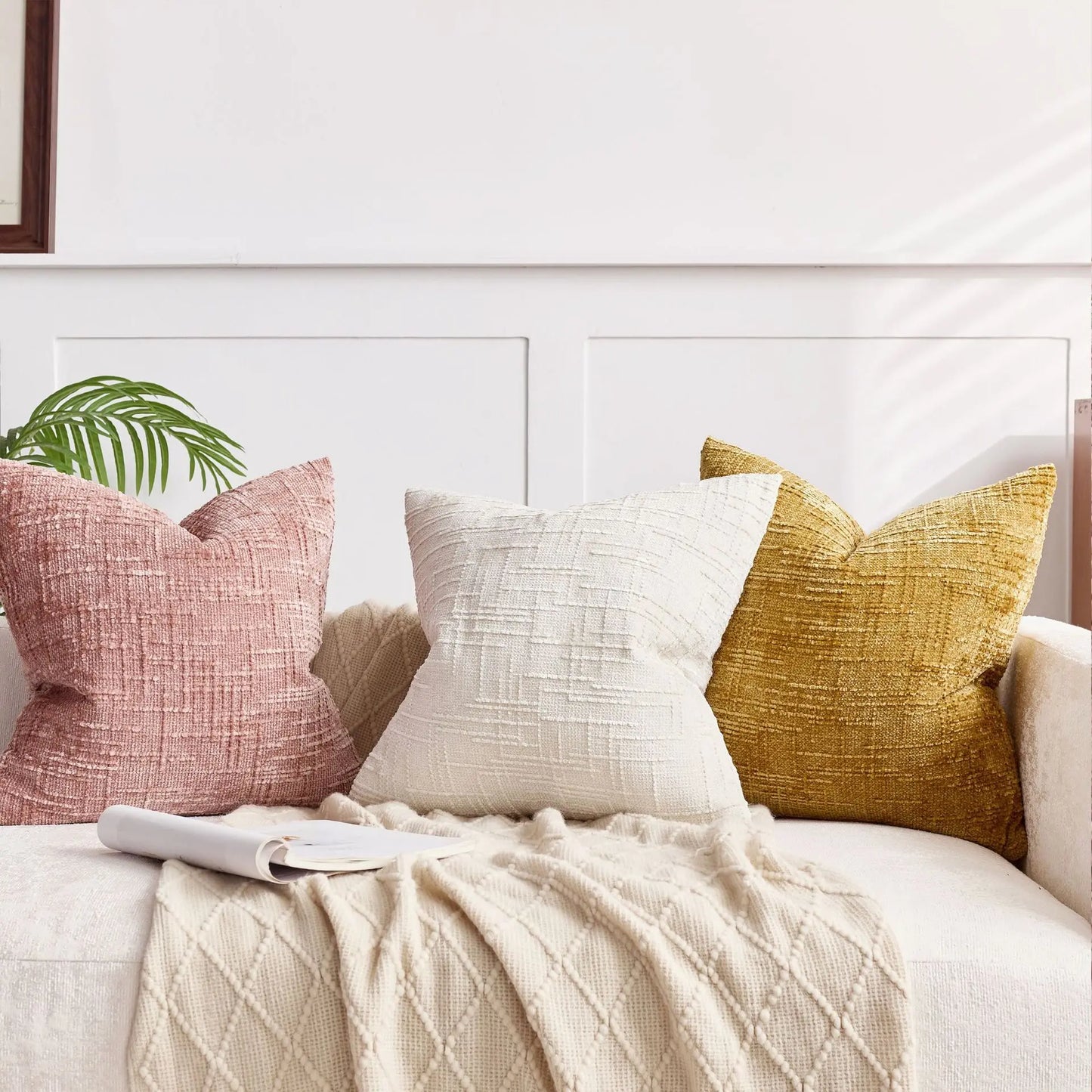 Soft Chenille Pillow with Natural Bamboo Pattern - Befez