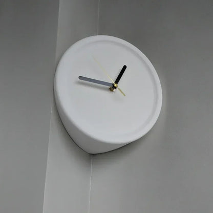Quiet Modern Wall Clock No Drilling Needed