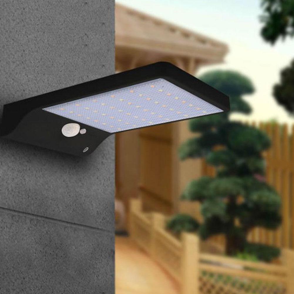 Durable Solar Powered Yard Lamp