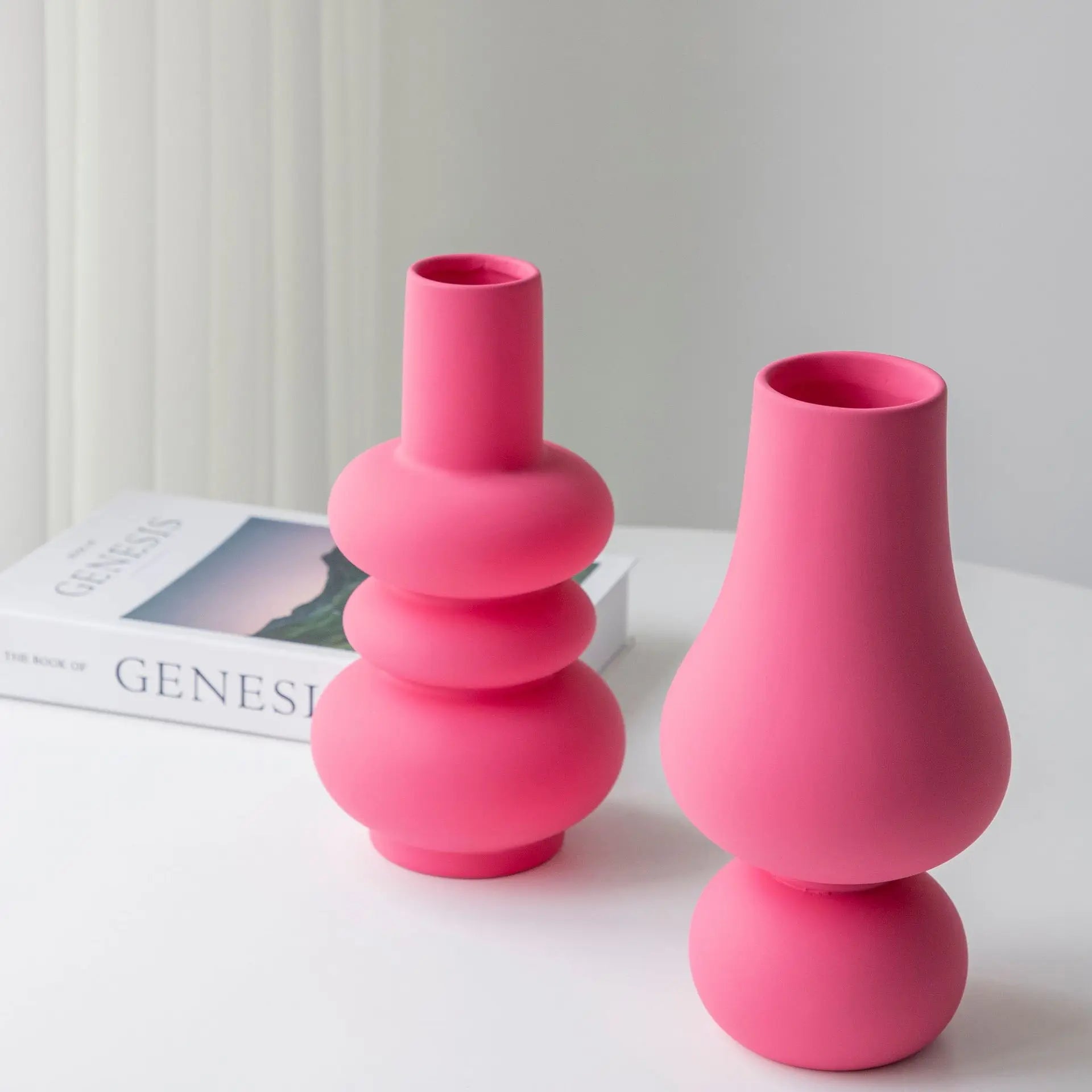 Bright Red Porcelain Flower Vase - Befez