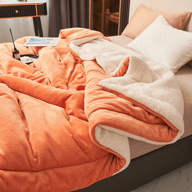Cozy Plush Fleece Throw Blanket for Winter Comfort