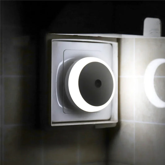 Smart LED Night Light with Auto Dimmer and Sensor - Befez