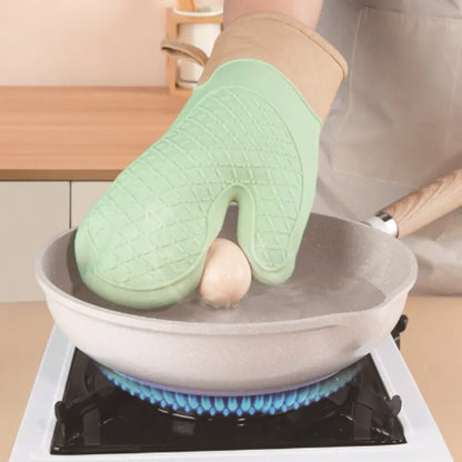 Heat Resistant Silicone Oven Gloves for Cooking & Grilling