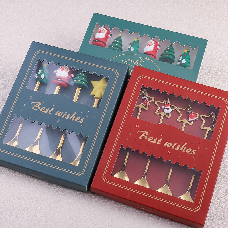 Festive Holiday 4 Piece Dinner Table Set