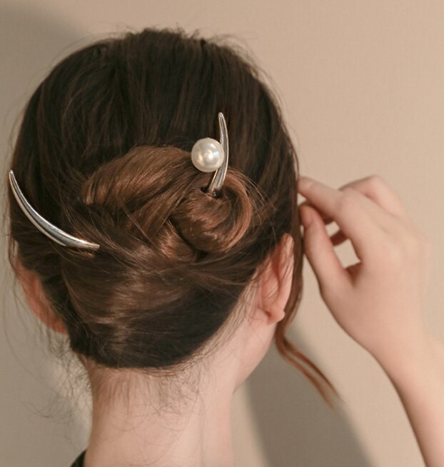 Retro Crescent Moon Hair Pins