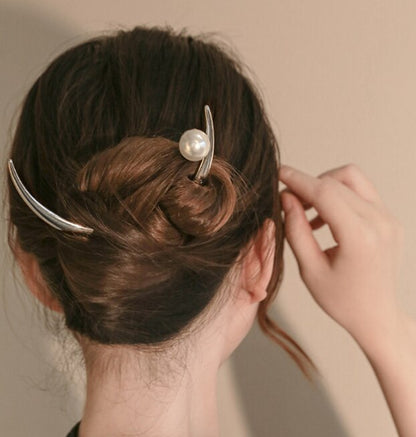 Retro Crescent Moon Hair Pins