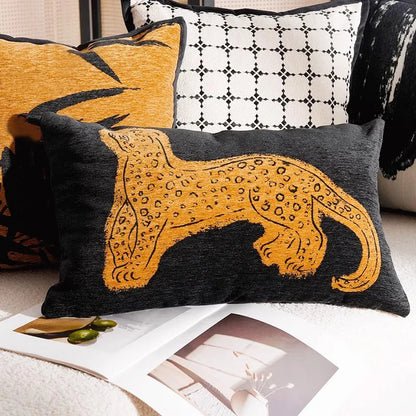 Stylish Horse Pattern Throw Pillow for Home Decor - Befez