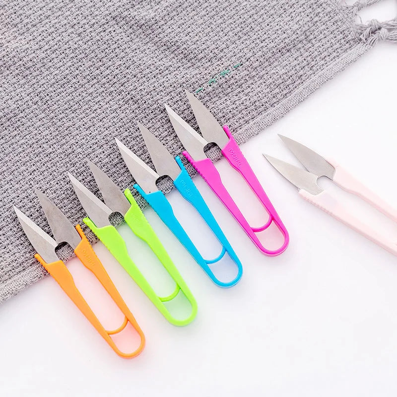 Precise Compact Scissors for Home and Craft Use