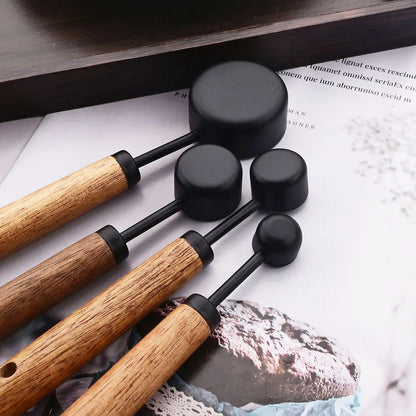 Accurate Kitchen Measuring Cups & Spoon Set