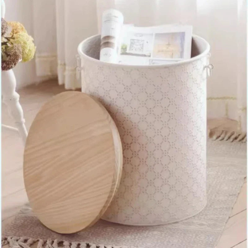 Befez | Compact Metal End Table with Storage Basket